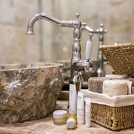 Hotel Castro Mesembria 5*