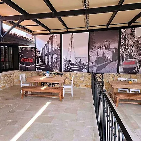 Castro Mesembria Hotel 5*
